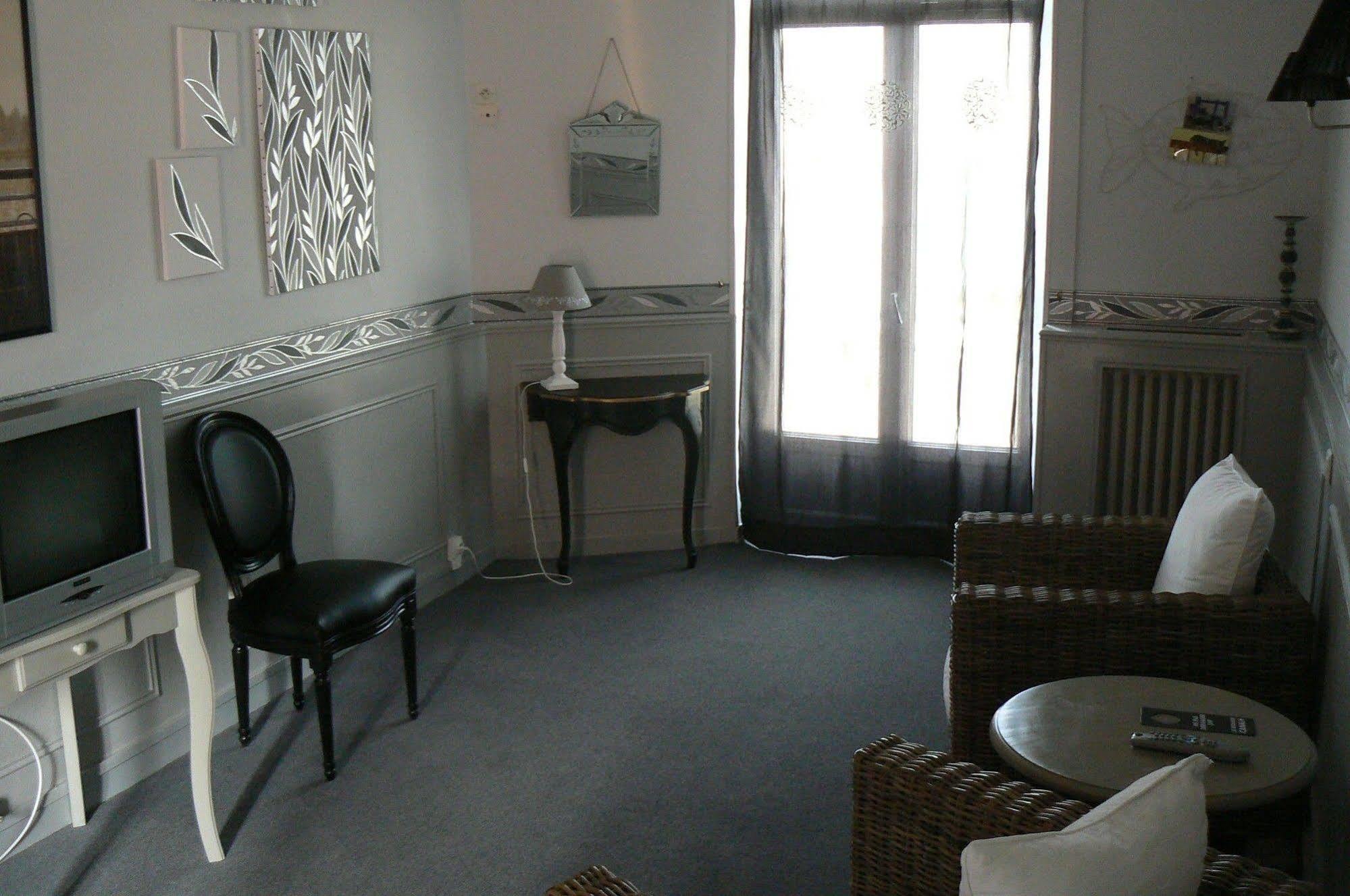 The Originals Boutique, Hotel D'Angleterre, Fécamp Екстериор снимка